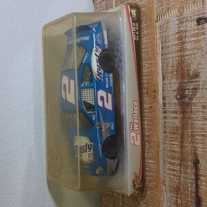 2005 Winner's Circle NASCAR #2 Rusty Wallace Mobil Scale 1:24 Dodge Charger